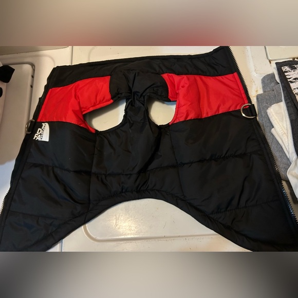 "The Dog Face" Waterproof Vest w/ Zipper by The North Face size Large - Picture 6 of 9